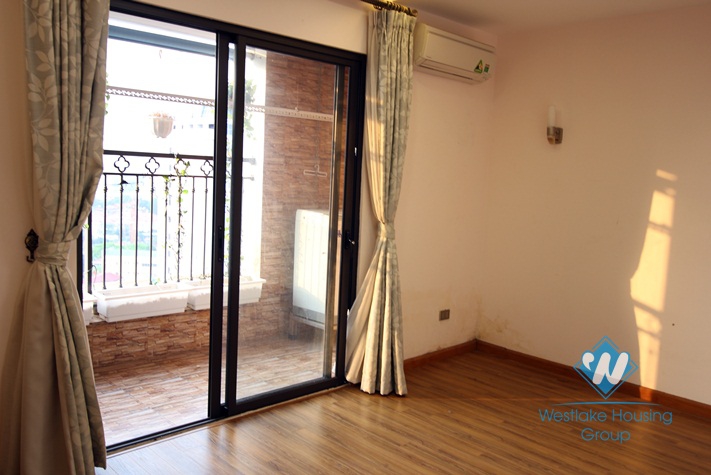 Cheaper 02 bedrooms apartment in Giang Vo, Ba dinh district for rent